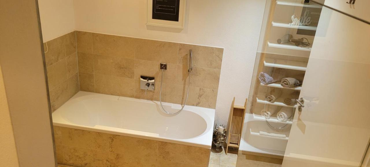 Stilvolles Apartment "Romantic" Neukirchen vorm Wald Ngoại thất bức ảnh